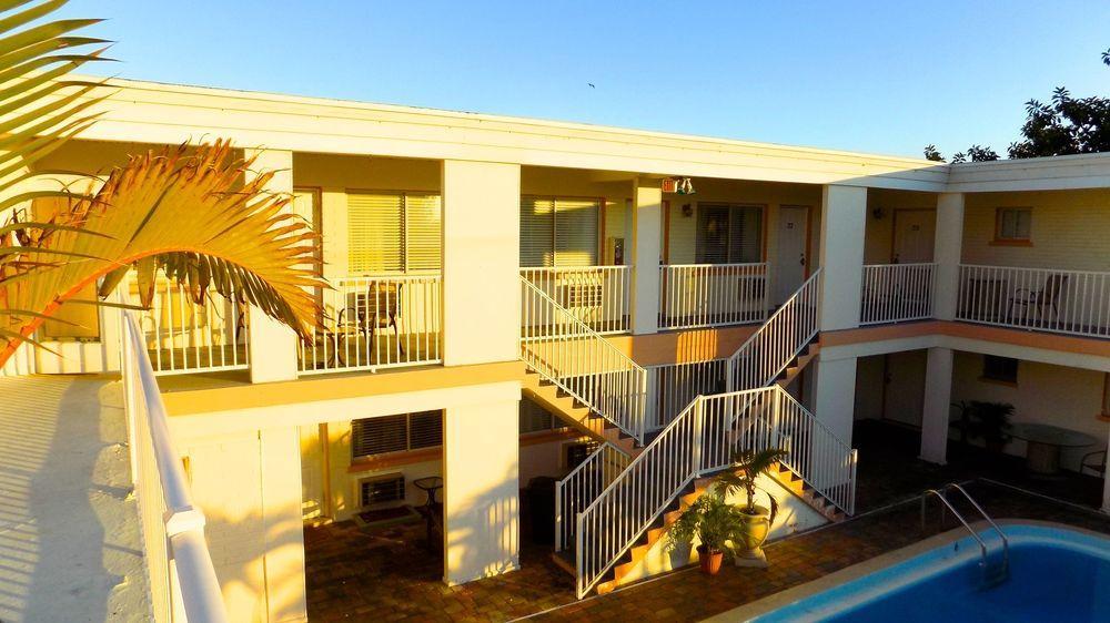 Sta N Pla Motel Clearwater Beach Buitenkant foto