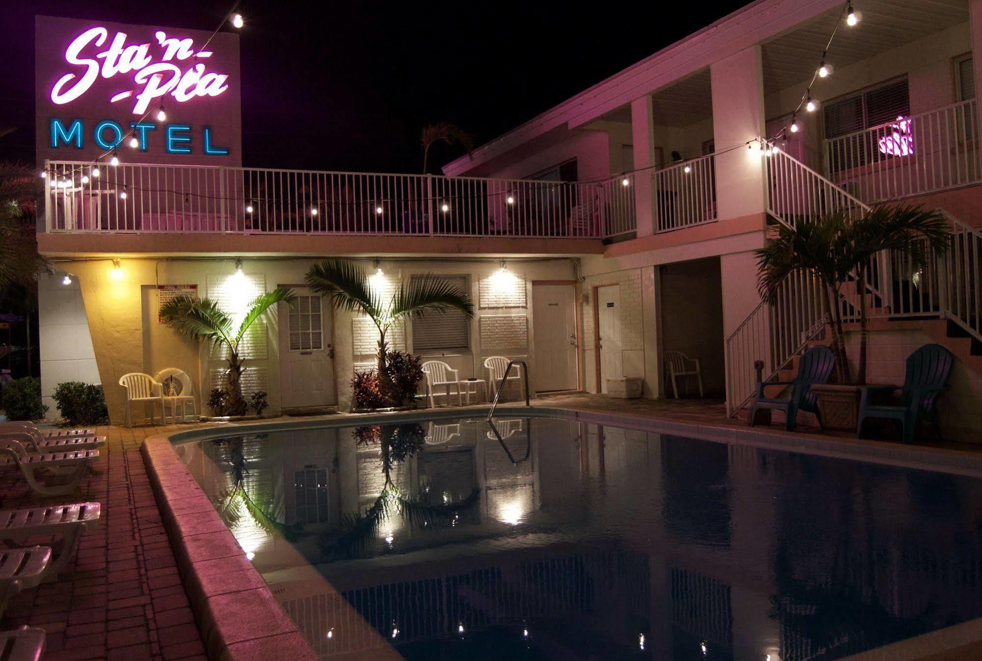 Sta N Pla Motel Clearwater Beach Buitenkant foto