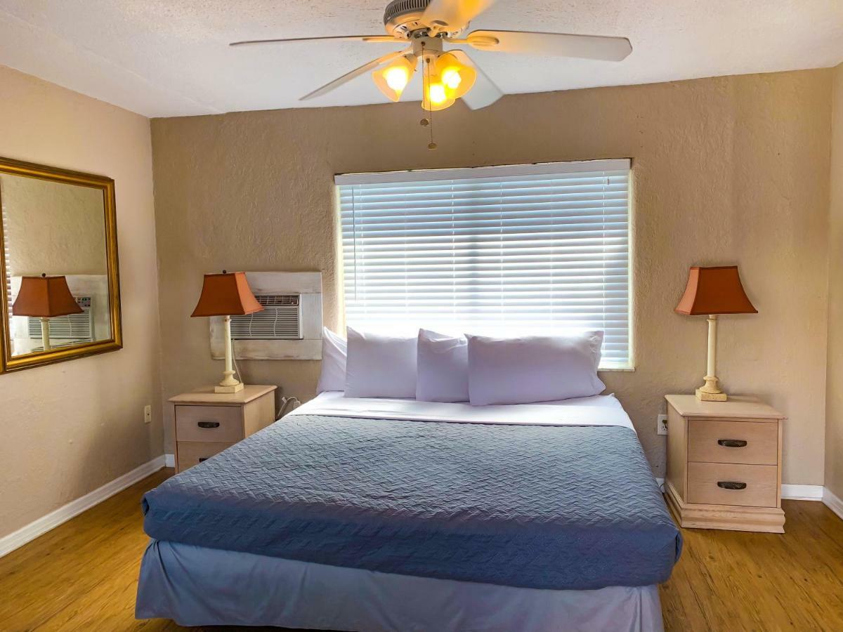 Sta N Pla Motel Clearwater Beach Buitenkant foto